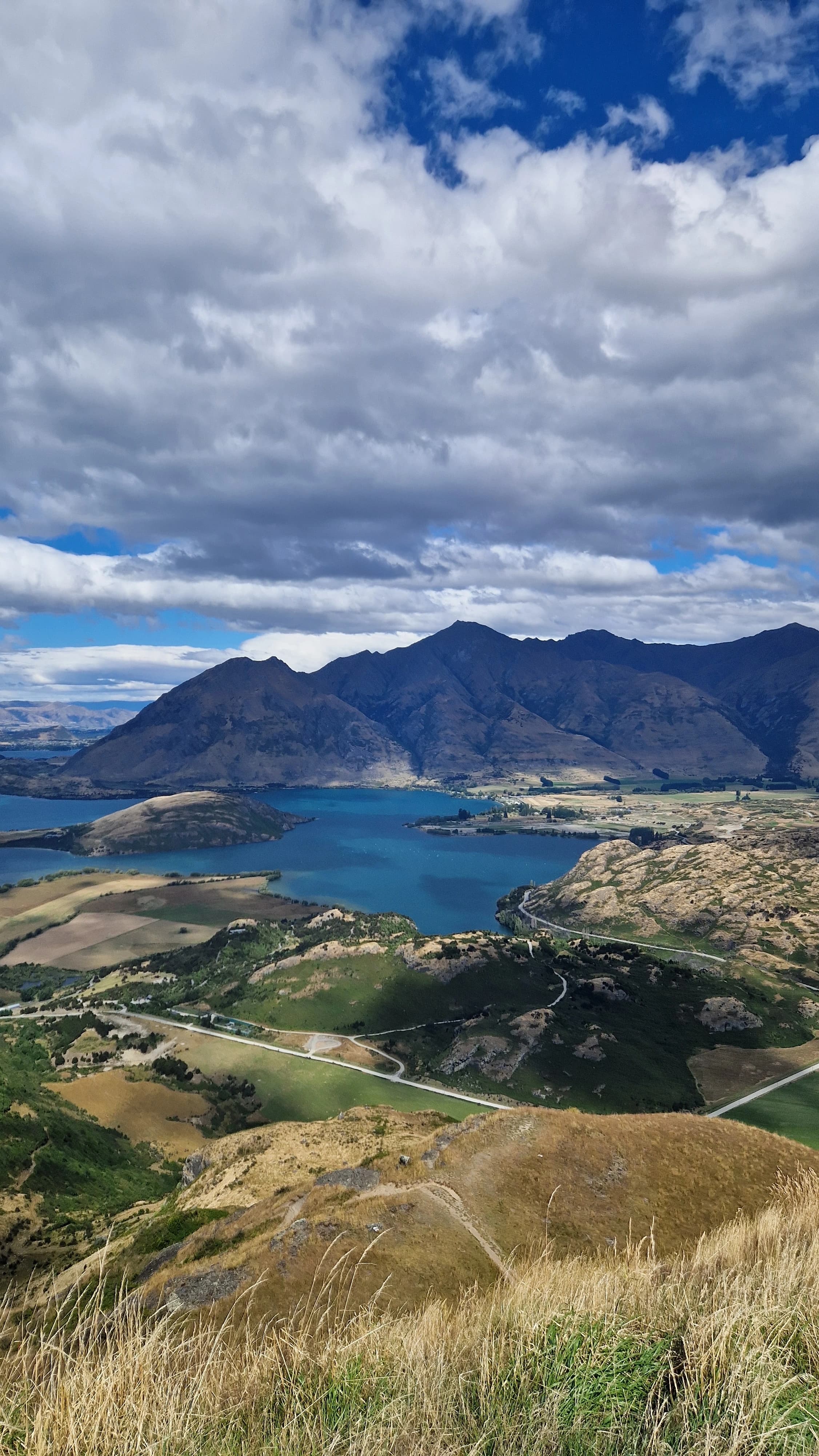 Wanaka Lake
